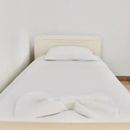 Diana Aparthotel Pefki (Evia)