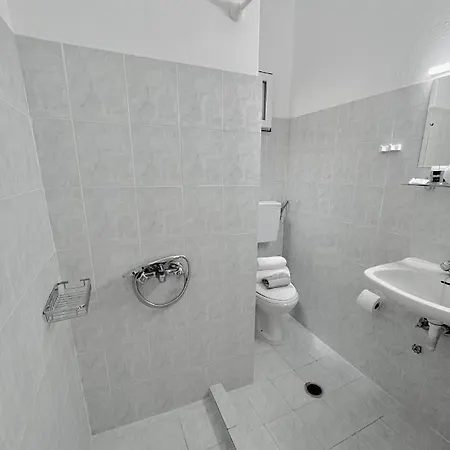 Diana Aparthotel Pefki (Evia)